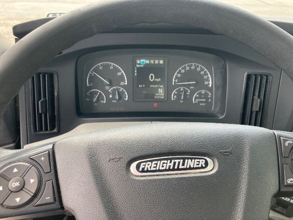 Day Cab Tractor-Heavy Duty Tractors-Freightliner-2020-T12664ST-Nashville (Mount Juliet)-TN-392,876\n\t\tmiles-$ 45,250 - Image 10