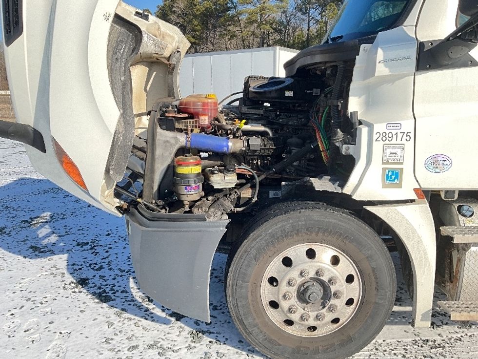 Day Cab Tractor-Heavy Duty Tractors-Freightliner-2020-T12664ST-New Castle-DE-289,981\n\t\tmiles-$ 60,750 - Image 16