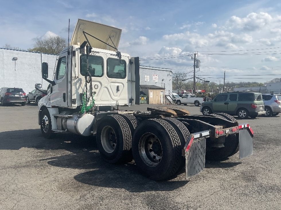 Day Cab Tractor-Heavy Duty Tractors-Freightliner-2020-T12664ST-North Bergen-NJ-245,694\n\t\tmiles-$ 56,250 - Image 5