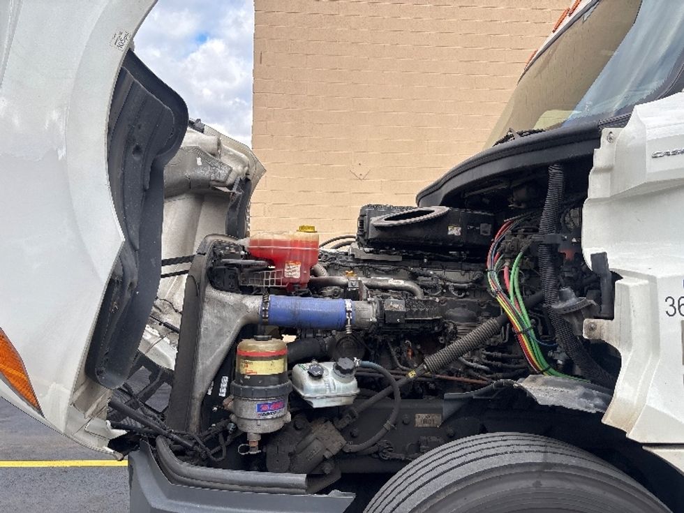 Day Cab Tractor-Heavy Duty Tractors-Freightliner-2020-T12664ST-North Bergen-NJ-452,894\n\t\tmiles-$ 45,250 - Image 16