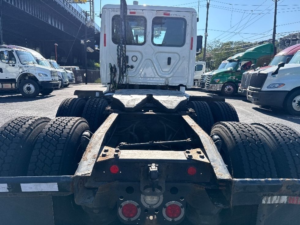 Day Cab Tractor-Heavy Duty Tractors-Freightliner-2020-T12664ST-North Bergen-NJ-538,155\n\t\tmiles-$ 40,500 - Image 6