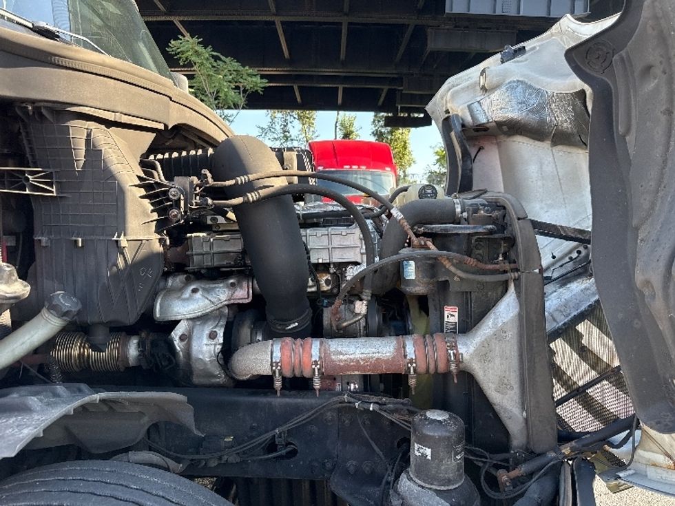 Day Cab Tractor-Heavy Duty Tractors-Freightliner-2020-T12664ST-North Bergen-NJ-600,201\n\t\tmiles-$ 34,250 - Image 15