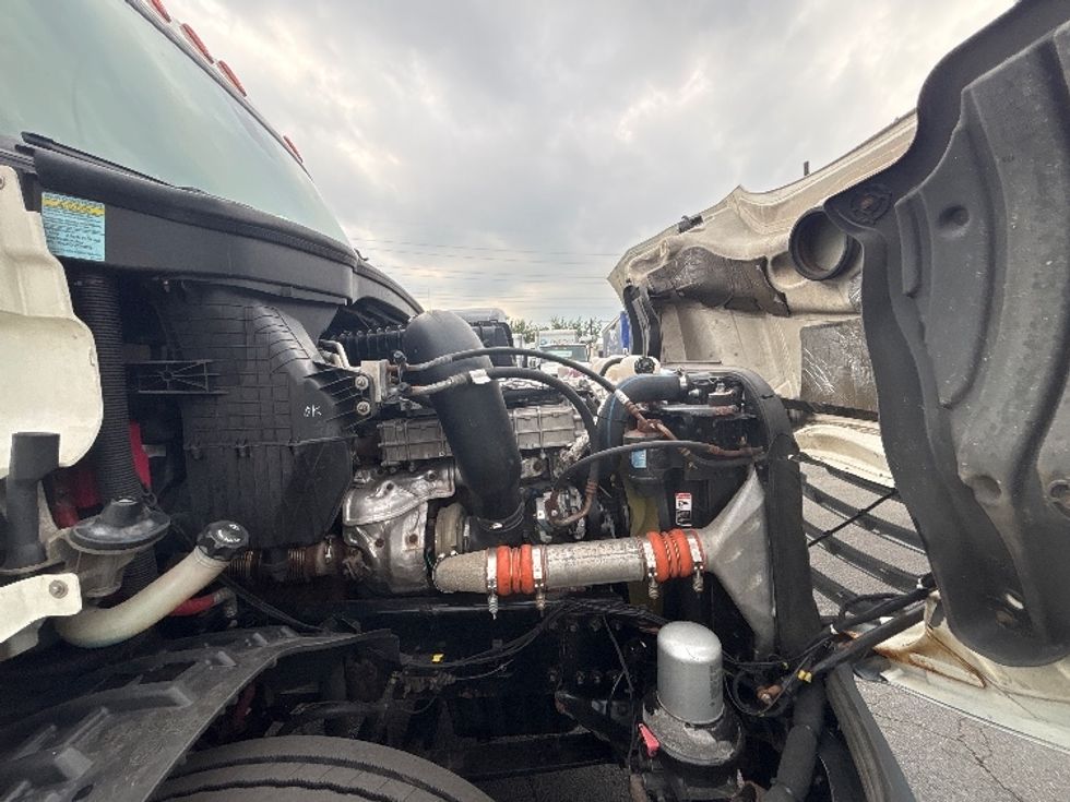 Day Cab Tractor-Heavy Duty Tractors-Freightliner-2020-T12664ST-North Bergen-NJ-626,027\n\t\tmiles-$ 26,500 - Image 13