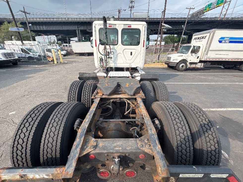 Day Cab Tractor-Heavy Duty Tractors-Freightliner-2020-T12664ST-North Bergen-NJ-626,027\n\t\tmiles-$ 26,500 - Image 6