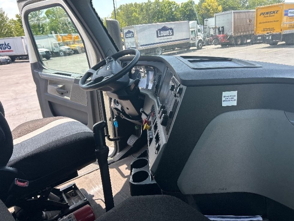 Day Cab Tractor-Heavy Duty Tractors-Freightliner-2020-T12664ST-Obetz-OH-155,851\n\t\tmiles-$ 61,250 - Image 14