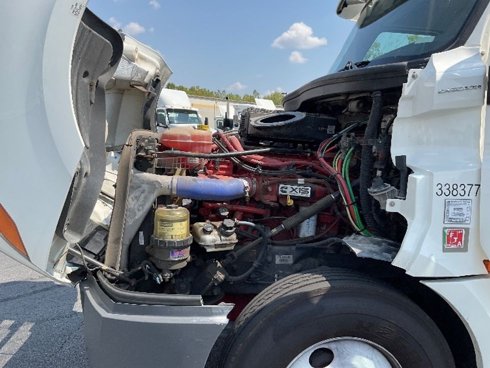 Day Cab Tractor-Heavy Duty Tractors-Freightliner-2020-T12664ST-Obetz-OH-248,629\n\t\tmiles-$ 72,250 - Image 16