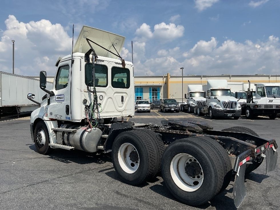 Day Cab Tractor-Heavy Duty Tractors-Freightliner-2020-T12664ST-Obetz-OH-248,629\n\t\tmiles-$ 72,250 - Image 5