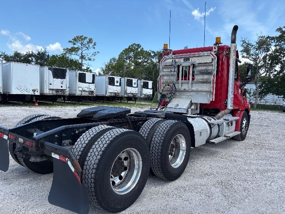 Day Cab Tractor-Heavy Duty Tractors-Freightliner-2020-T12664ST-Ocala-FL-336,375\n\t\tmiles-$ 51,500 - Image 7