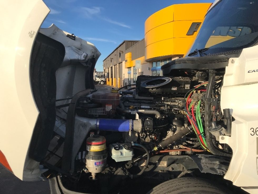 Day Cab Tractor-Heavy Duty Tractors-Freightliner-2020-T12664ST-Oklahoma City-OK-389,194\n\t\tmiles-$ 72,250 - Image 15