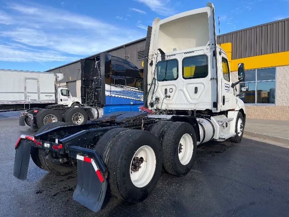 Day Cab Tractor-Heavy Duty Tractors-Freightliner-2020-T12664ST-Oklahoma City-OK-433,448\n\t\tmiles-$ 67,500 - Image 7