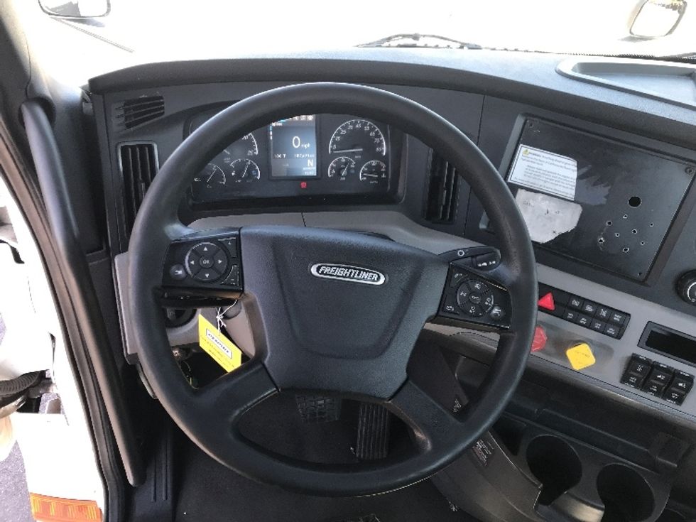 Day Cab Tractor-Heavy Duty Tractors-Freightliner-2020-T12664ST-Oklahoma City-OK-582,691\n\t\tmiles-$ 41,250 - Image 11