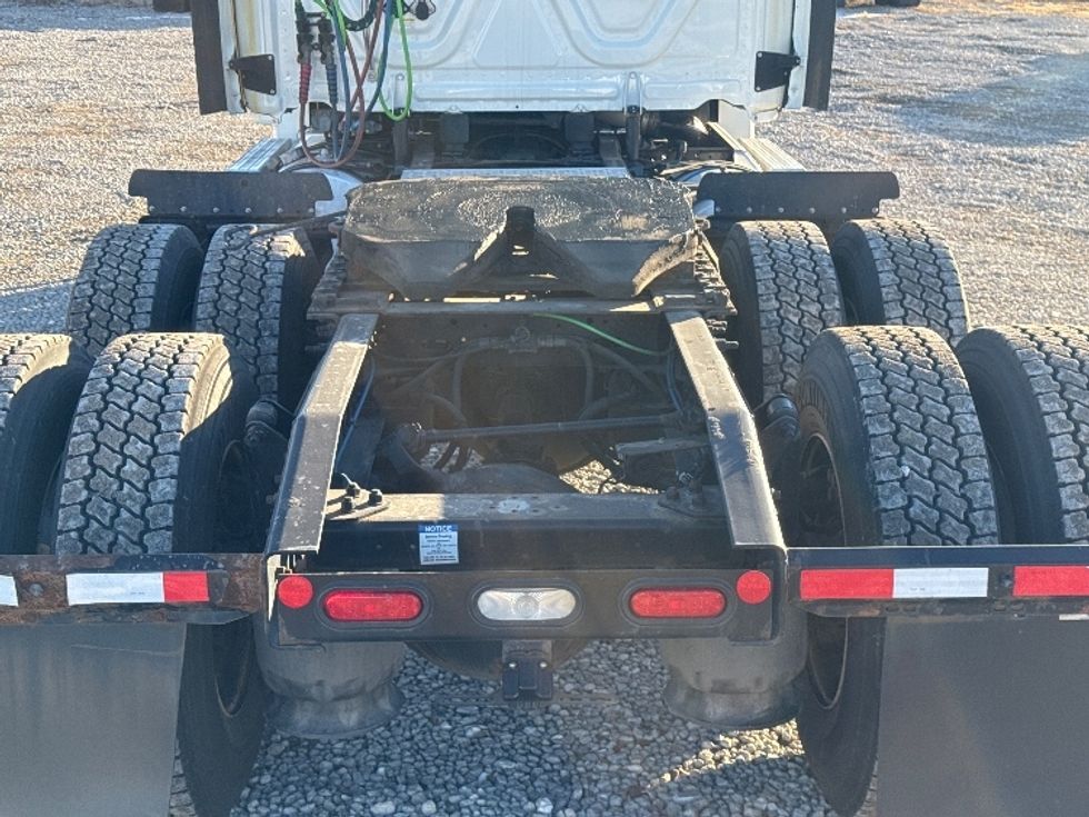 Day Cab Tractor-Heavy Duty Tractors-Freightliner-2020-T12664ST-Omaha-NE-478,919\n\t\tmiles-$ 47,250 - Image 6