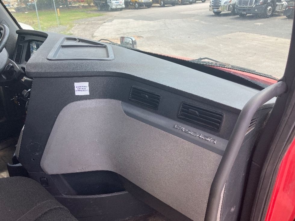 Day Cab Tractor-Heavy Duty Tractors-Freightliner-2020-T12664ST-Orlando-FL-541,392\n\t\tmiles-$ 40,750 - Image 13