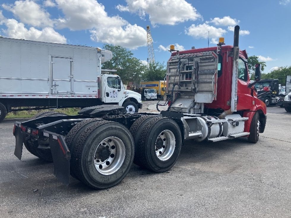 Day Cab Tractor-Heavy Duty Tractors-Freightliner-2020-T12664ST-Orlando-FL-541,392\n\t\tmiles-$ 40,750 - Image 7