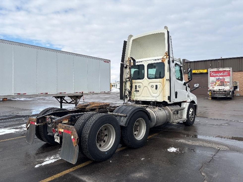 Day Cab Tractor-Heavy Duty Tractors-Freightliner-2020-T12664ST-Ottawa-ON-482,333\n\t\tkm-$ 63,750 - Image 7