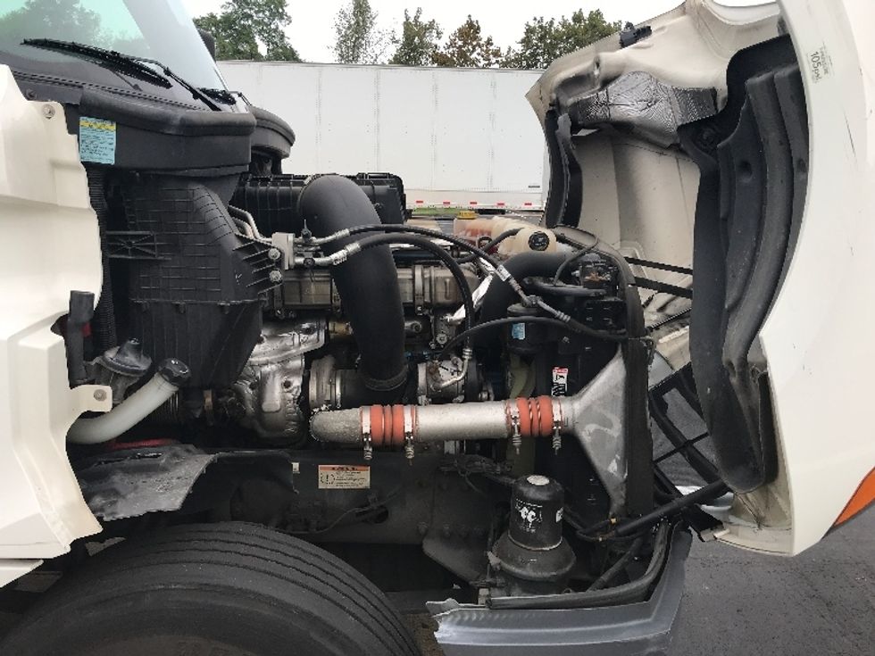 Day Cab Tractor-Heavy Duty Tractors-Freightliner-2020-T12664ST-Pennsauken-NJ-337,165\n\t\tmiles-$ 51,500 - Image 15