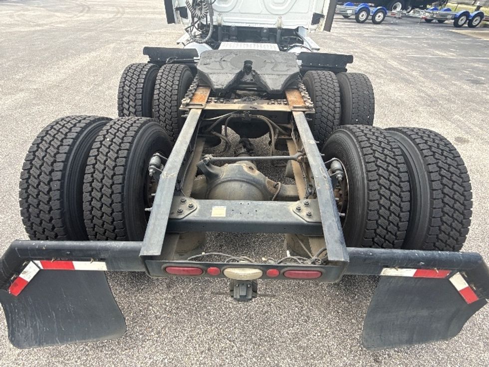 Day Cab Tractor-Heavy Duty Tractors-Freightliner-2020-T12664ST-Pensacola-FL-371,940\n\t\tmiles-$ 58,250 - Image 6