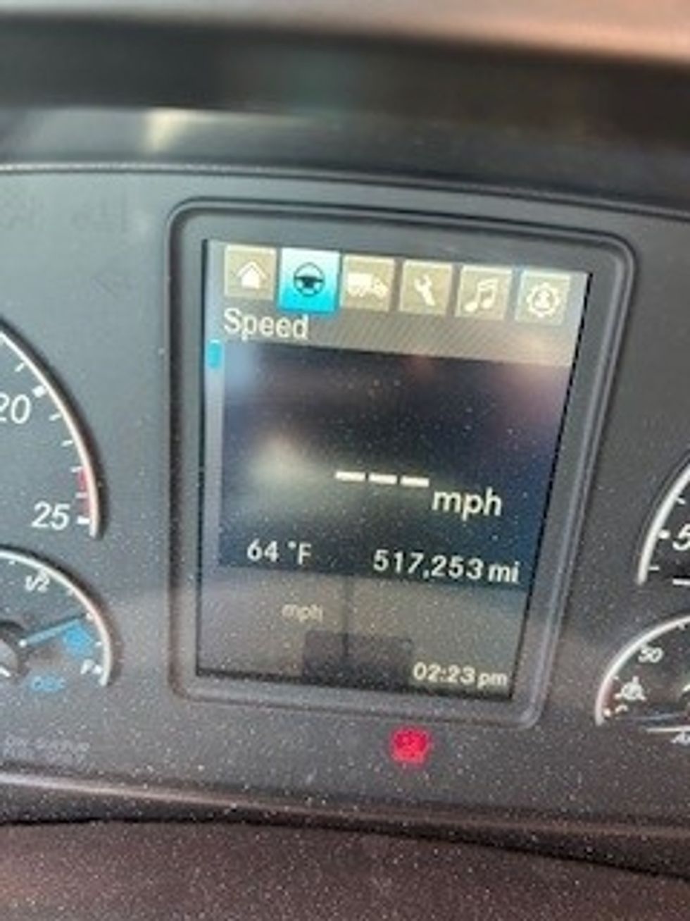 Day Cab Tractor-Heavy Duty Tractors-Freightliner-2020-T12664ST-Peosta-IA-517,253\n\t\tmiles-$ 43,250 - Image 18