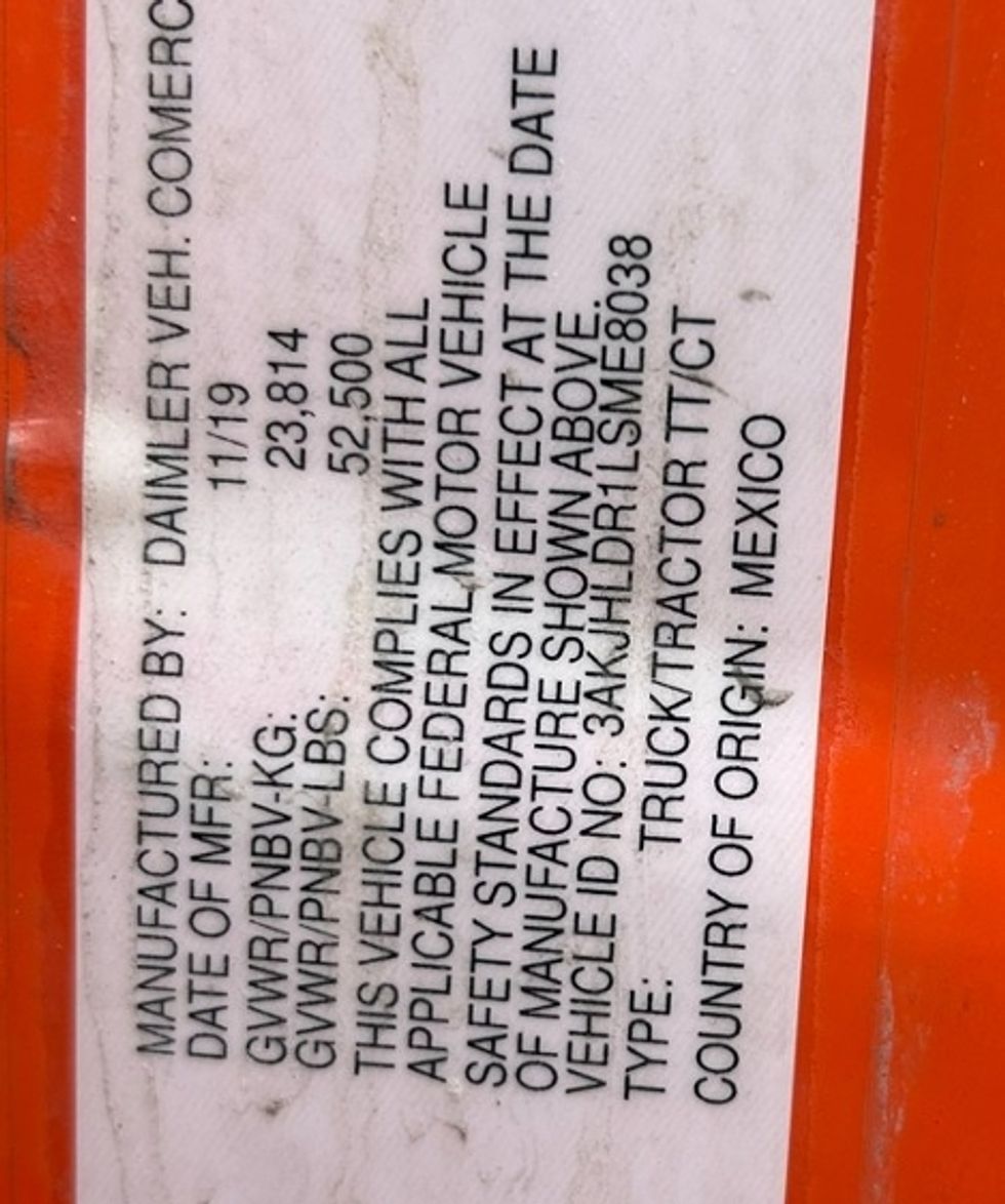 Day Cab Tractor-Heavy Duty Tractors-Freightliner-2020-T12664ST-Peosta-IA-615,042\n\t\tmiles-$ 32,750 - Image 19