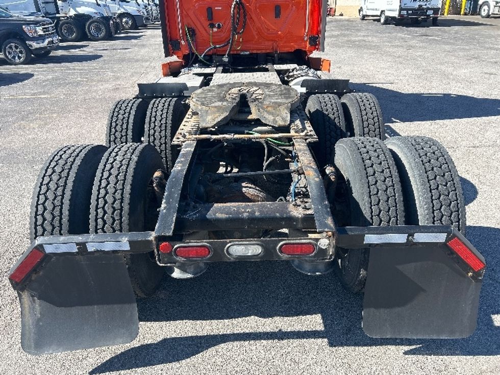 Day Cab Tractor-Heavy Duty Tractors-Freightliner-2020-T12664ST-Peosta-IA-615,042\n\t\tmiles-$ 32,750 - Image 6