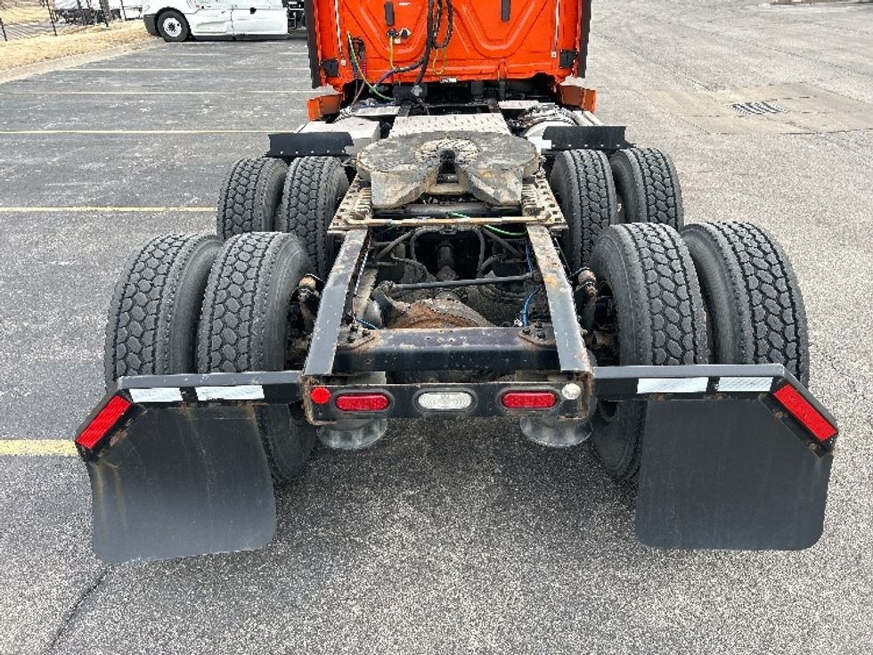 Day Cab Tractor-Heavy Duty Tractors-Freightliner-2020-T12664ST-Peosta-IA-632,943\n\t\tmiles-$ 30,750 - Image 6