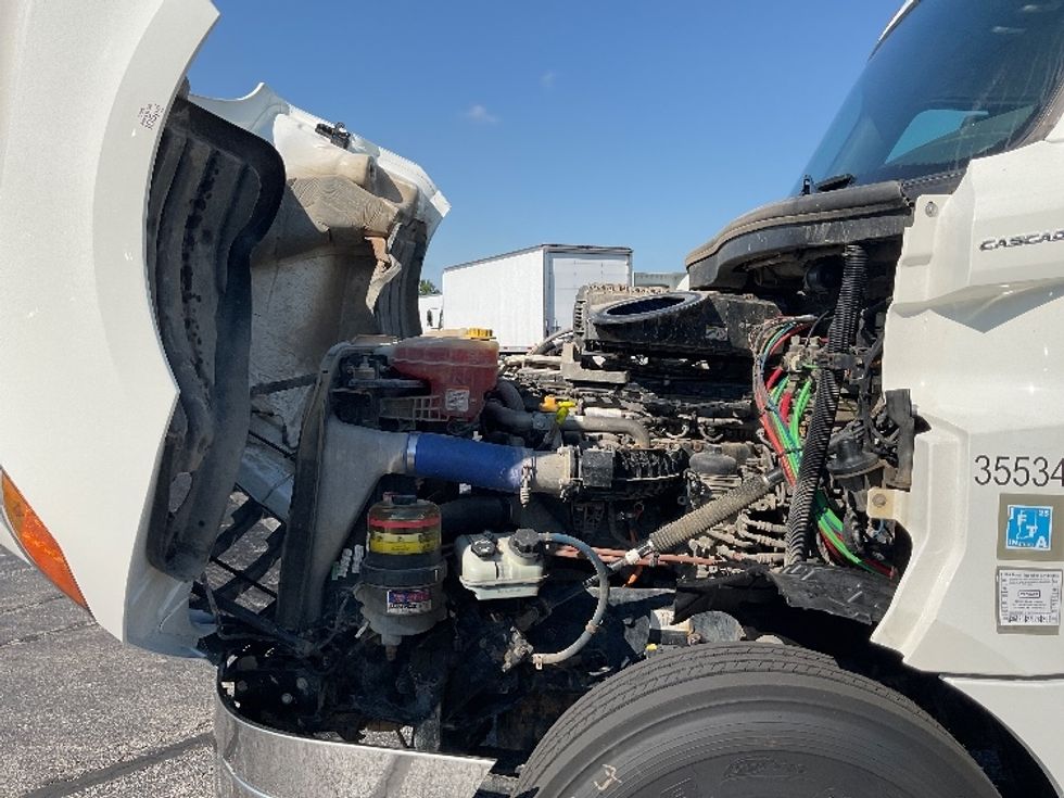 Day Cab Tractor-Heavy Duty Tractors-Freightliner-2020-T12664ST-Perrysburg-OH-409,688\n\t\tmiles-$ 49,250 - Image 16