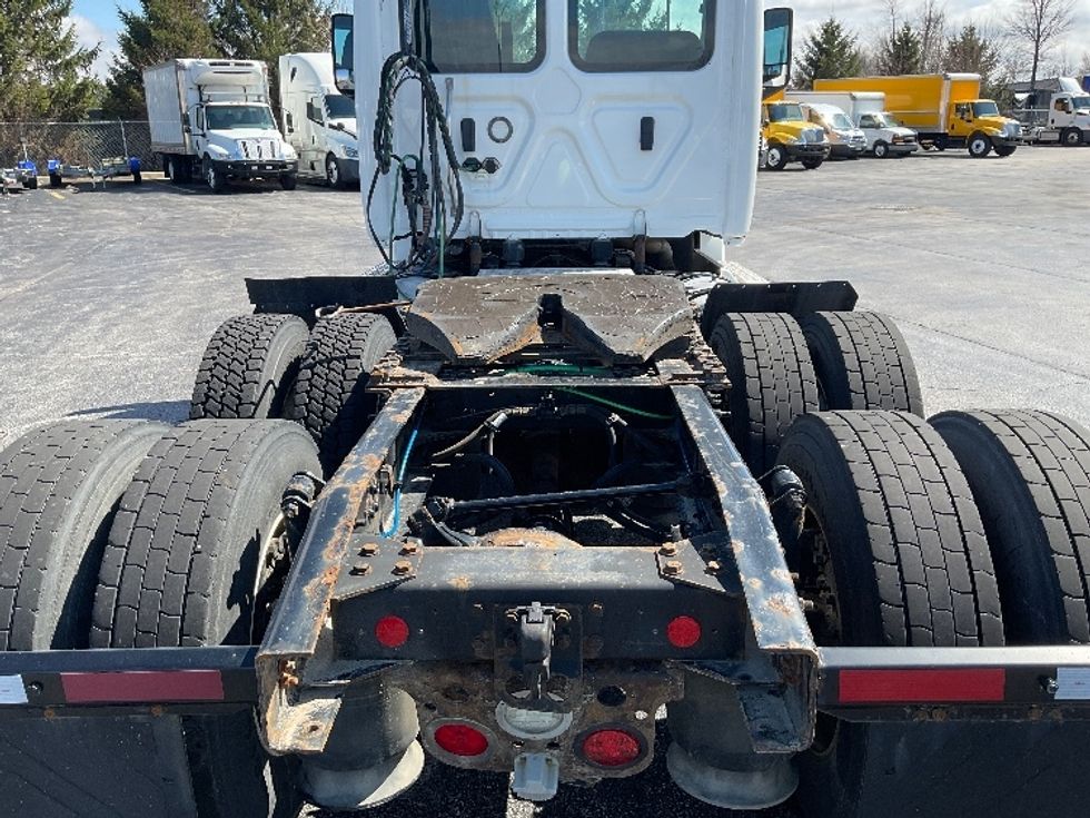 Day Cab Tractor-Heavy Duty Tractors-Freightliner-2020-T12664ST-Perrysburg-OH-504,806\n\t\tmiles-$ 37,500 - Image 6