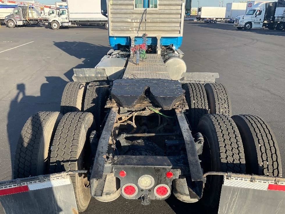 Day Cab Tractor-Heavy Duty Tractors-Freightliner-2020-T12664ST-Phoenix-AZ-233,792\n\t\tmiles-$ 55,500 - Image 6