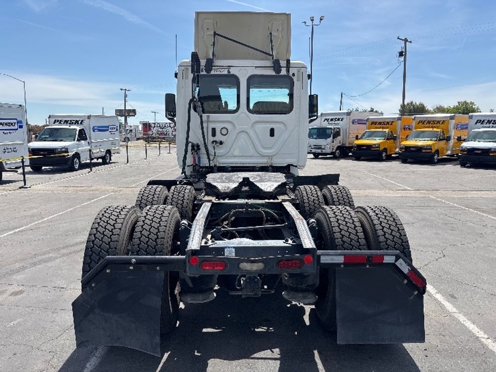 Day Cab Tractor-Heavy Duty Tractors-Freightliner-2020-T12664ST-Phoenix-AZ-242,755\n\t\tmiles-$ 57,750 - Image 6