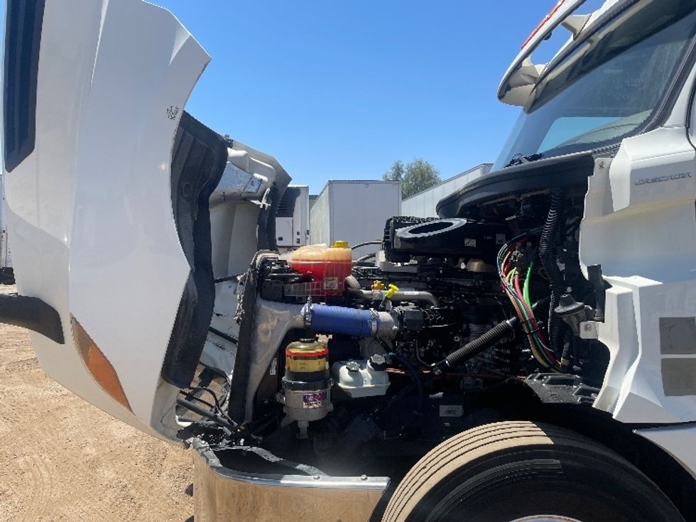 Day Cab Tractor-Heavy Duty Tractors-Freightliner-2020-T12664ST-Phoenix-AZ-246,042\n\t\tmiles-$ 59,500 - Image 16