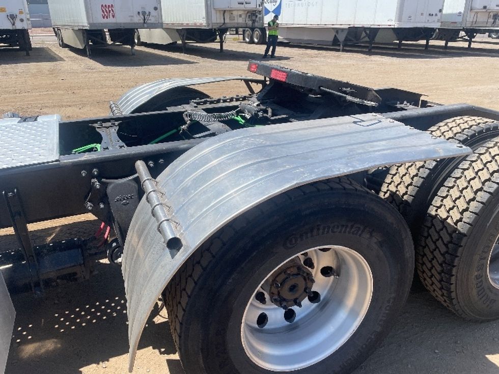 Day Cab Tractor-Heavy Duty Tractors-Freightliner-2020-T12664ST-Phoenix-AZ-246,042\n\t\tmiles-$ 59,500 - Image 18