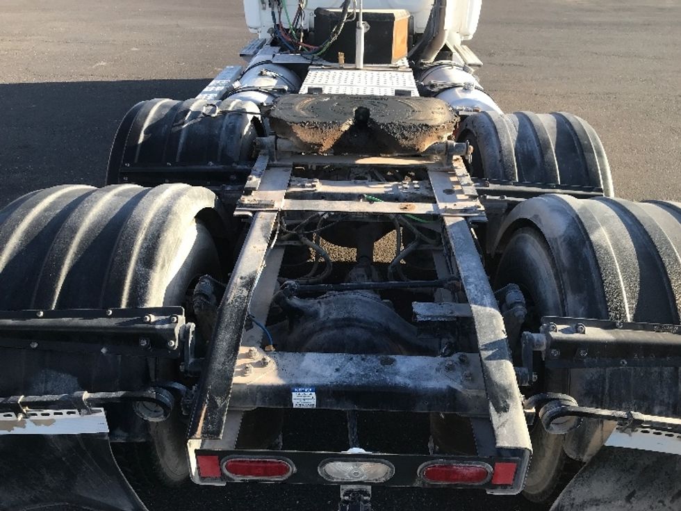 Day Cab Tractor-Heavy Duty Tractors-Freightliner-2020-T12664ST-Phoenix-AZ-279,169\n\t\tmiles-$ 63,500 - Image 6