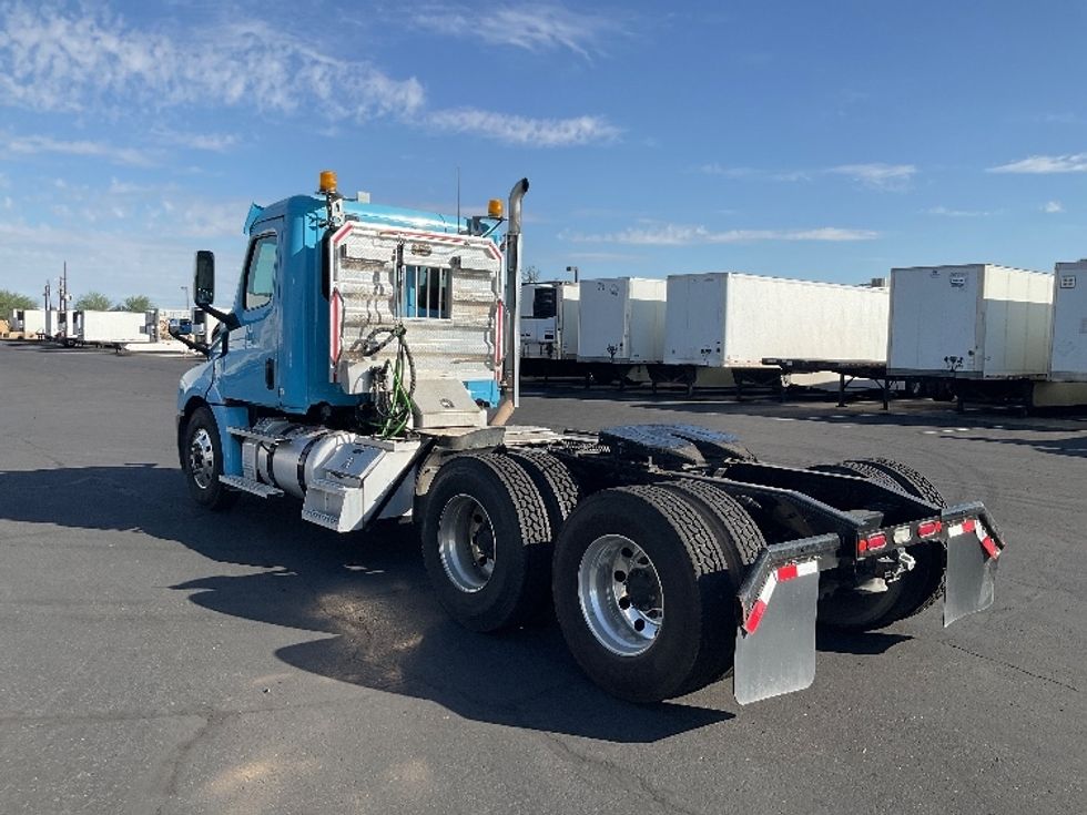 Day Cab Tractor-Heavy Duty Tractors-Freightliner-2020-T12664ST-Phoenix-AZ-285,547\n\t\tmiles-$ 59,000 - Image 5