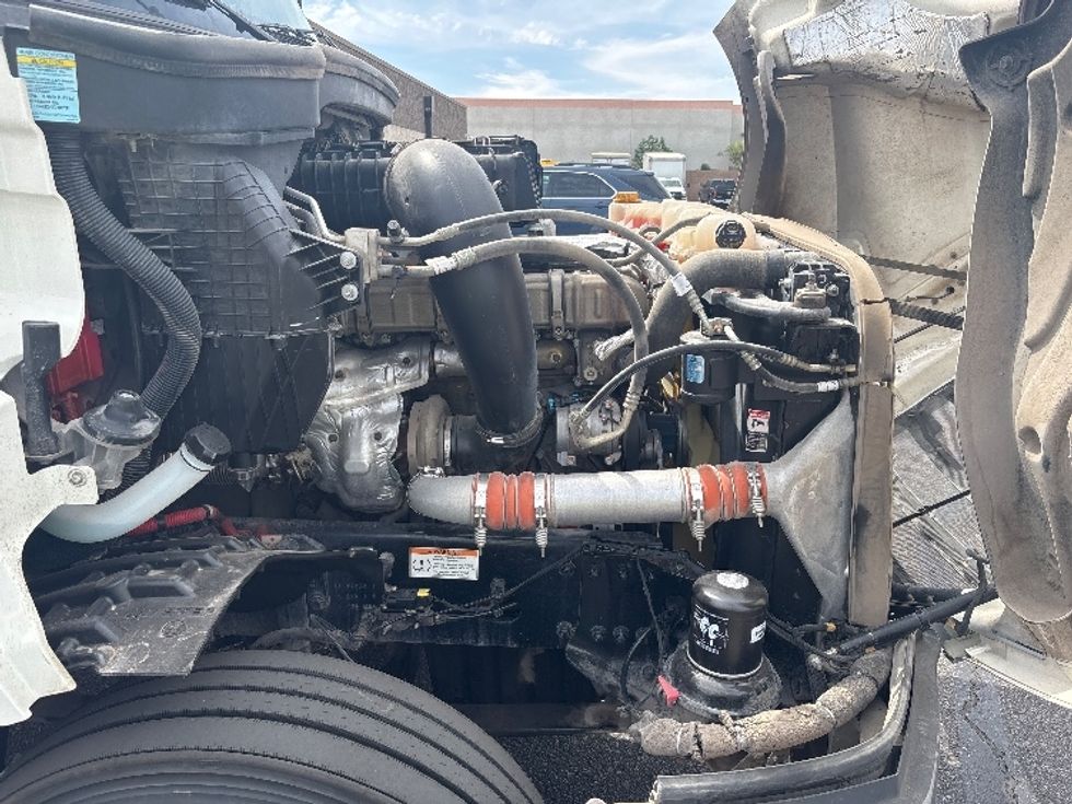 Day Cab Tractor-Heavy Duty Tractors-Freightliner-2020-T12664ST-Phoenix-AZ-366,249\n\t\tmiles-$ 56,750 - Image 15