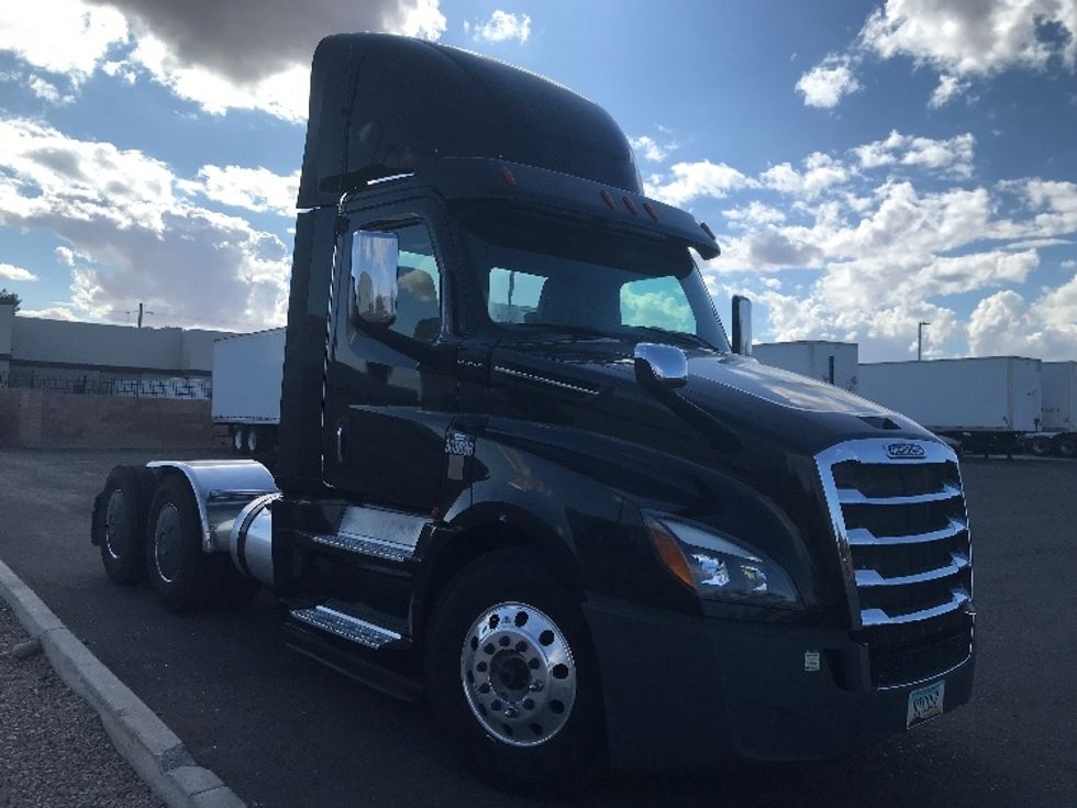 Day Cab Tractor-Heavy Duty Tractors-Freightliner-2020-T12664ST-Phoenix-AZ-446,017\n\t\tmiles-$ 60,500 - Image 1
