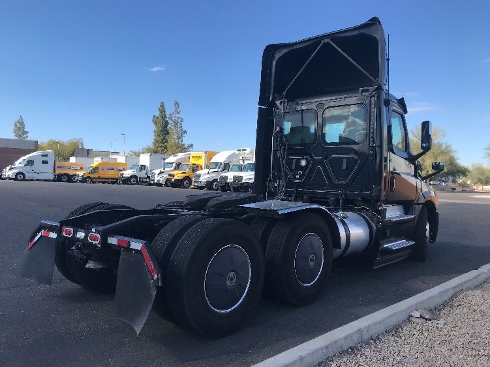 Day Cab Tractor-Heavy Duty Tractors-Freightliner-2020-T12664ST-Phoenix-AZ-463,264\n\t\tmiles-$ 44,750 - Image 7