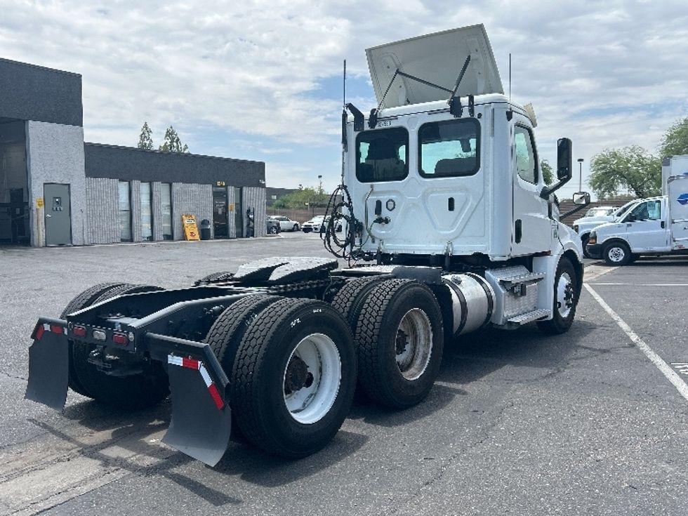 Day Cab Tractor-Heavy Duty Tractors-Freightliner-2020-T12664ST-Phoenix-AZ-495,679\n\t\tmiles-$ 45,750 - Image 7