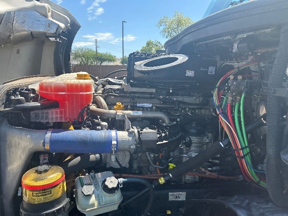 Day Cab Tractor-Heavy Duty Tractors-Freightliner-2020-T12664ST-Phoenix-AZ-497,374\n\t\tmiles-$ 53,750 - Image 16
