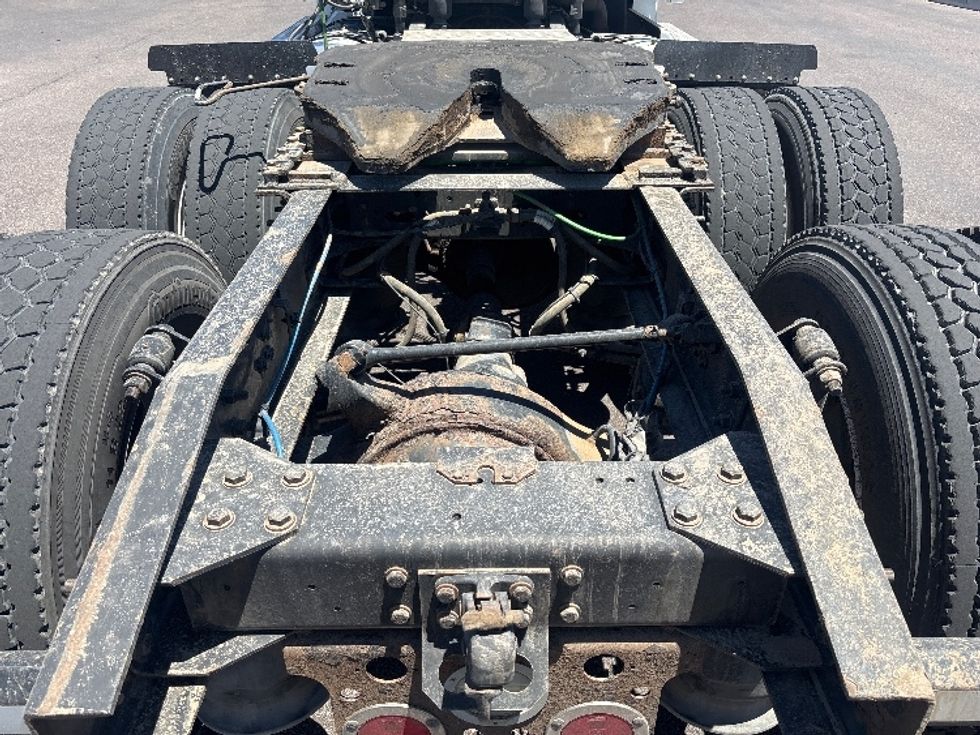 Day Cab Tractor-Heavy Duty Tractors-Freightliner-2020-T12664ST-Phoenix-AZ-563,601\n\t\tmiles-$ 39,500 - Image 6