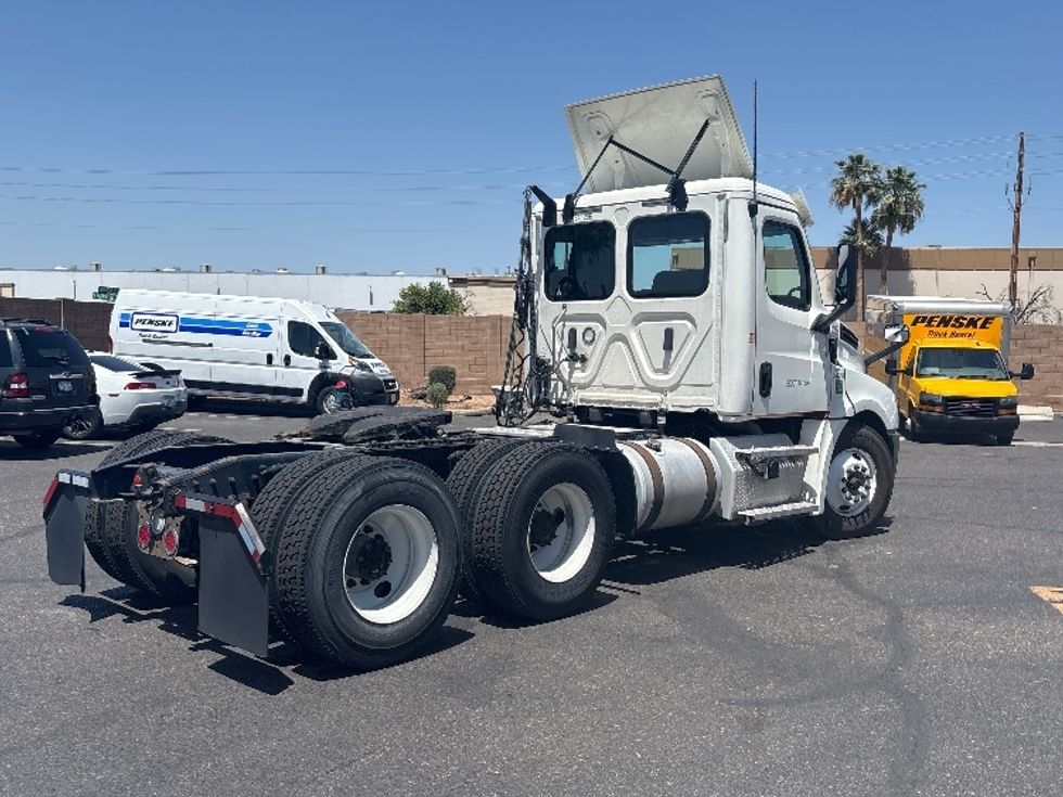 Day Cab Tractor-Heavy Duty Tractors-Freightliner-2020-T12664ST-Phoenix-AZ-582,588\n\t\tmiles-$ 37,500 - Image 7