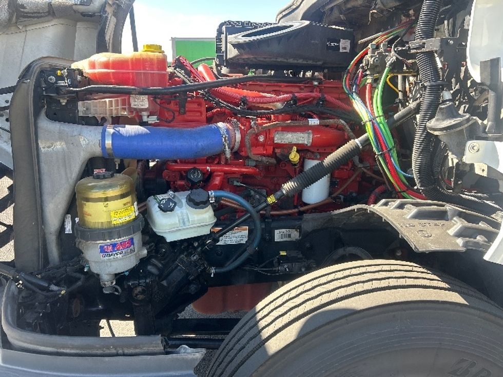 Day Cab Tractor-Heavy Duty Tractors-Freightliner-2020-T12664ST-Phoenix-AZ-593,480\n\t\tmiles-$ 35,250 - Image 16