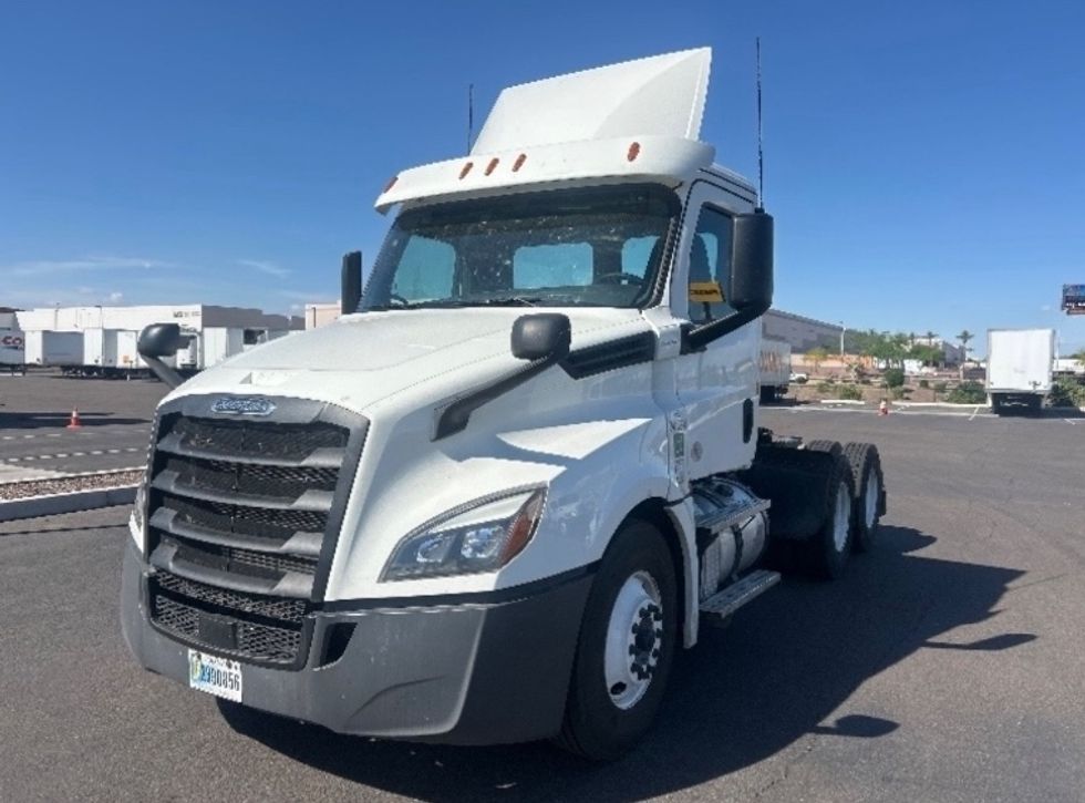 Day Cab Tractor-Heavy Duty Tractors-Freightliner-2020-T12664ST-Phoenix-AZ-593,480\n\t\tmiles-$ 35,250 - Image 3