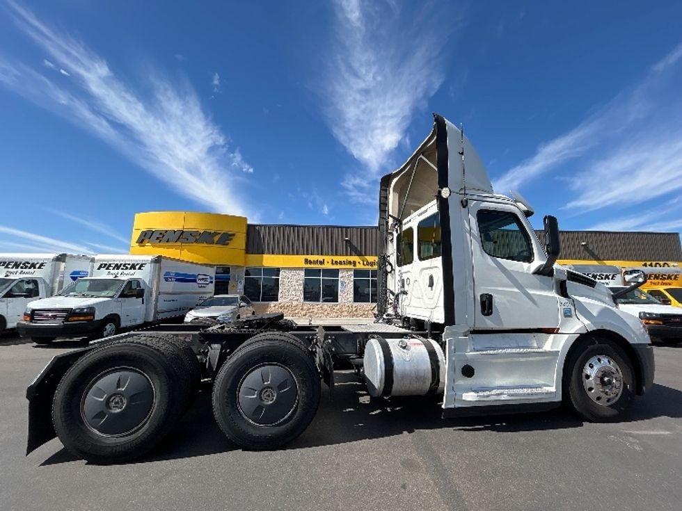Day Cab Tractor-Heavy Duty Tractors-Freightliner-2020-T12664ST-Phoenix-AZ-614,800\n\t\tmiles-$ 40,750 - Image 8
