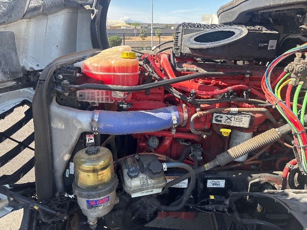 Day Cab Tractor-Heavy Duty Tractors-Freightliner-2020-T12664ST-Phoenix-AZ-617,384\n\t\tmiles-$ 33,750 - Image 16