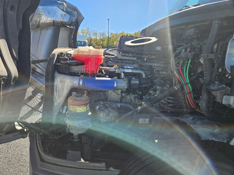 Day Cab Tractor-Heavy Duty Tractors-Freightliner-2020-T12664ST-Piqua-OH-402,505\n\t\tmiles-$ 50,250 - Image 16