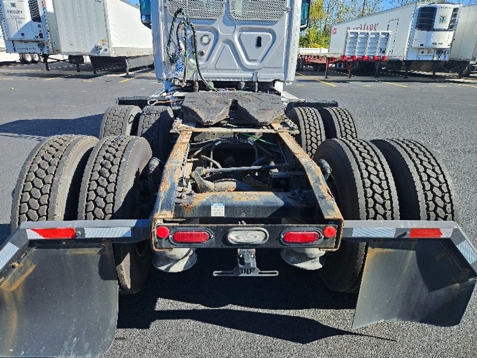Day Cab Tractor-Heavy Duty Tractors-Freightliner-2020-T12664ST-Piqua-OH-402,505\n\t\tmiles-$ 50,250 - Image 6