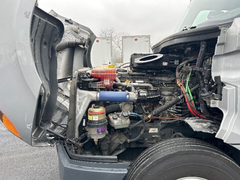 Day Cab Tractor-Heavy Duty Tractors-Freightliner-2020-T12664ST-Piqua-OH-440,511\n\t\tmiles-$ 47,500 - Image 16