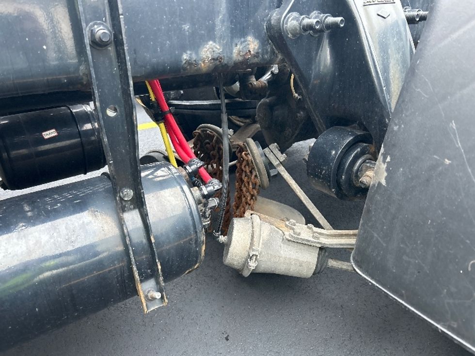 Day Cab Tractor-Heavy Duty Tractors-Freightliner-2020-T12664ST-Piqua-OH-458,293\n\t\tmiles-$ 46,000 - Image 17