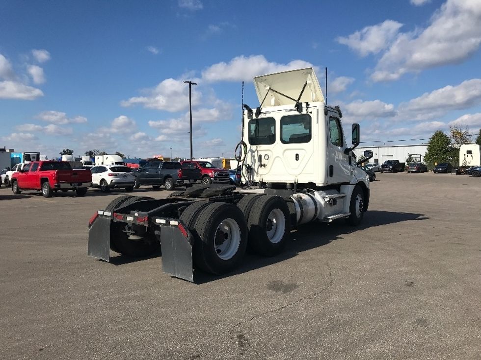 Day Cab Tractor-Heavy Duty Tractors-Freightliner-2020-T12664ST-Piqua-OH-504,244\n\t\tmiles-$ 56,250 - Image 7