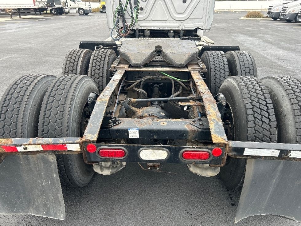 Day Cab Tractor-Heavy Duty Tractors-Freightliner-2020-T12664ST-Piqua-OH-566,345\n\t\tmiles-$ 36,750 - Image 6